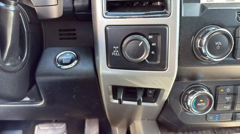 Used 2019 Ford F250 Lariat w/ Lariat Ultimate Package image 22