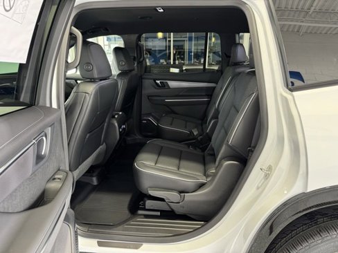 New 2026 Buick Enclave Sport Touring image 9