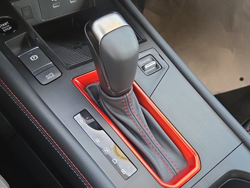 New 2026 Nissan Kicks SR w/ Cold Weather Package image 14