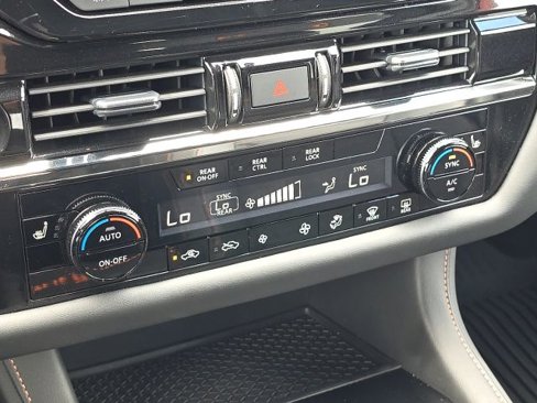 Used 2025 Nissan Pathfinder Rock Creek image 37