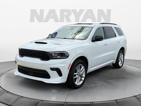 Used 2023 Dodge Durango GT image 4