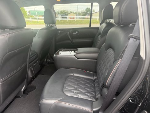 Used 2024 Nissan Armada Platinum w/ Captain's Chairs Package image 11
