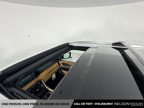 New 2025 Nissan Armada Platinum Reserve image 23