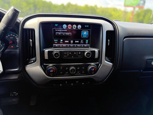 Used 2018 GMC Sierra 1500 SLE w/ SLE Value Package image 13