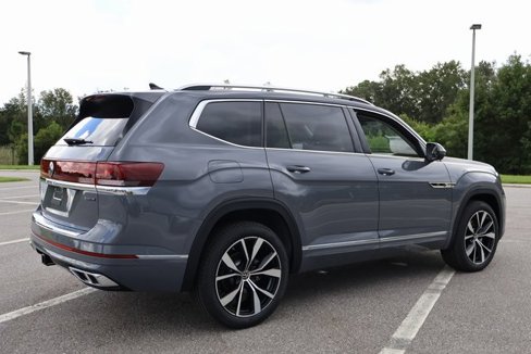 New 2026 Volkswagen Atlas SEL Premium R-Line image 7