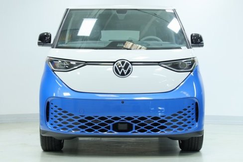 New 2025 Volkswagen ID. Buzz Pro S Plus image 2