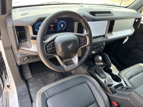 New 2025 Ford Bronco Outer Banks w/ Sasquatch Package image 9