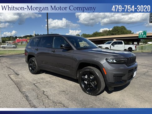 New 2025 Jeep Grand Cherokee L Altitude image 4