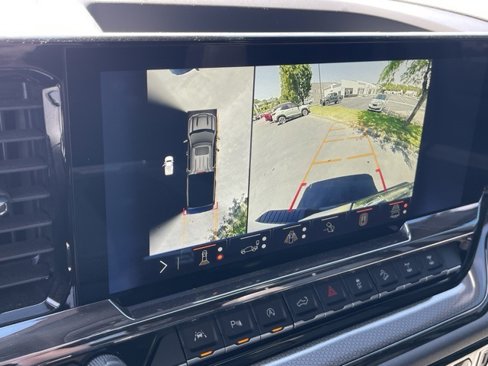 Used 2024 Chevrolet Silverado 1500 ZR2 image 20
