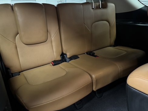 Used 2017 INFINITI QX80 Signature Edition image 20