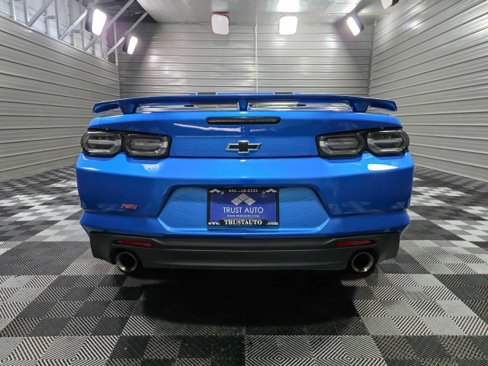 Used 2024 Chevrolet Camaro LT w/ RS Package image 6
