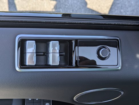 Used 2019 Land Rover Range Rover Sport HSE image 21