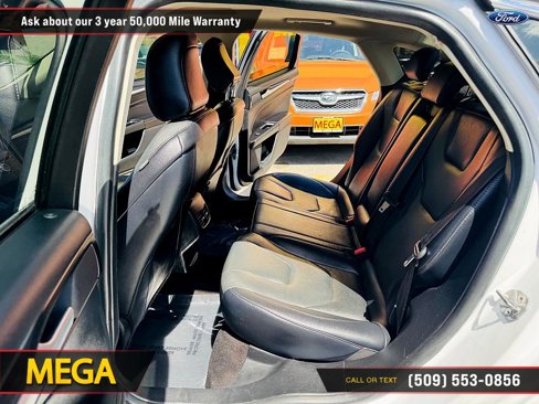 Used 2020 Ford Fusion Titanium image 23