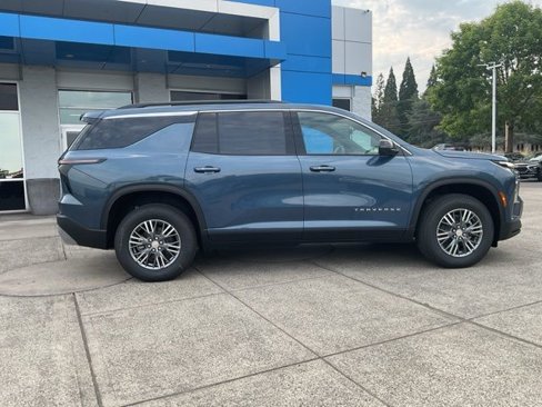 New 2026 Chevrolet Traverse LT w/ Driver Confidence Package image 8