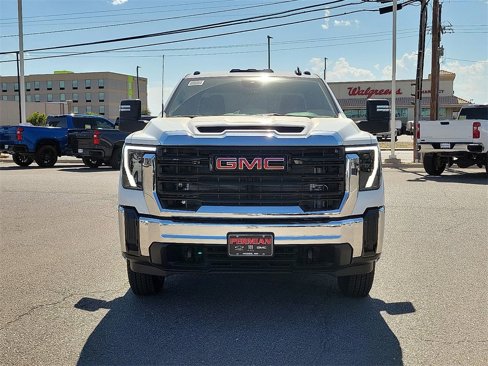 New 2025 GMC Sierra 3500 Pro image 3