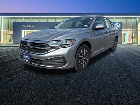 Certified 2024 Volkswagen Jetta S image 8