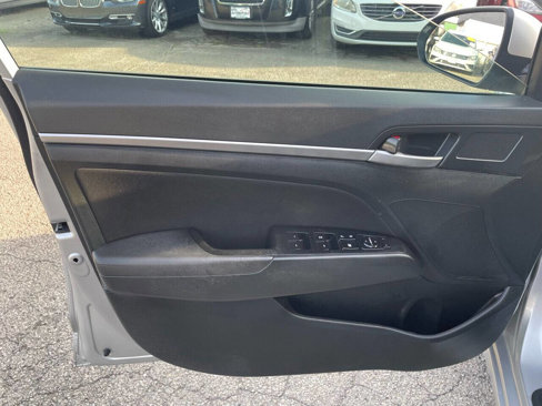 Used 2019 Hyundai Elantra SEL w/ Cargo Package image 20