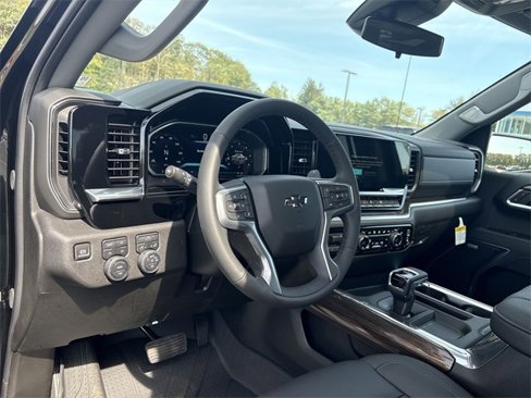 New 2026 Chevrolet Silverado 1500 RST w/ Redline Edition image 10