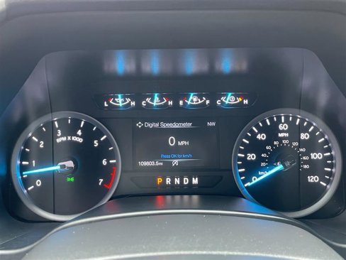 Used 2019 Ford Expedition Max XLT image 18