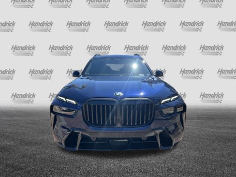 New 2026 BMW X7 xDrive40i w/ M Sport Package image 3
