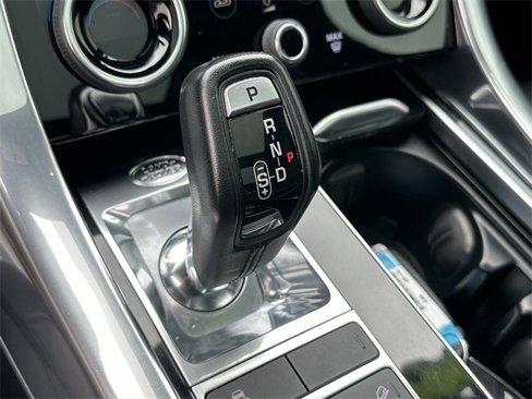 Used 2019 Land Rover Range Rover Sport HSE Dynamic image 15