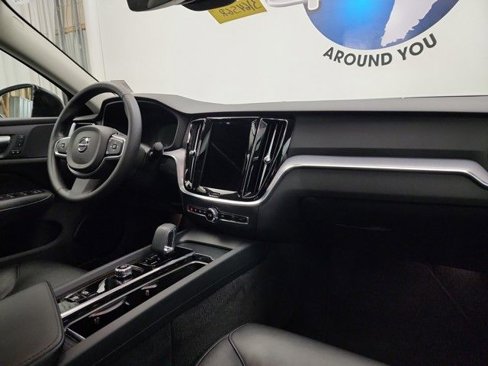Used 2024 Volvo S60 B5 Core image 25