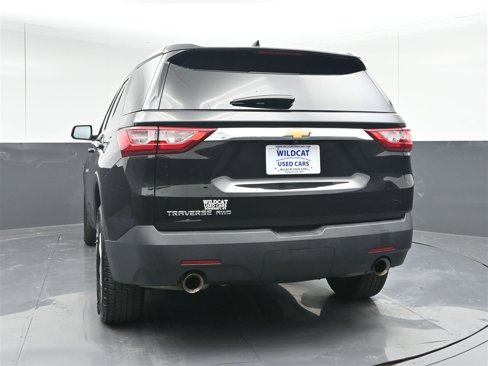 Used 2020 Chevrolet Traverse LS image 6