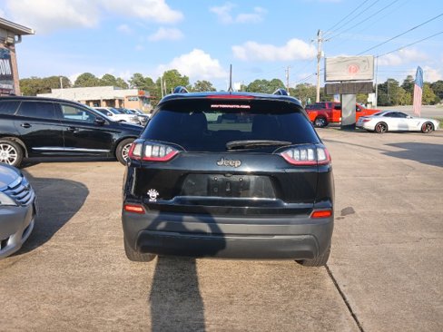 Used 2021 Jeep Cherokee Latitude image 4