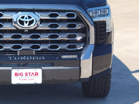 Used 2023 Toyota Tundra Platinum image 9
