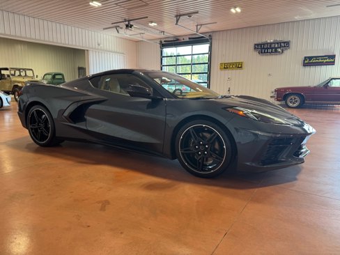 Used 2020 Chevrolet Corvette Stingray Premium Cpe w/ 3LT Preferred Equipment Group image 7
