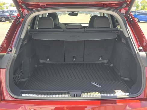 New 2025 Audi Q5 Premium Plus image 16