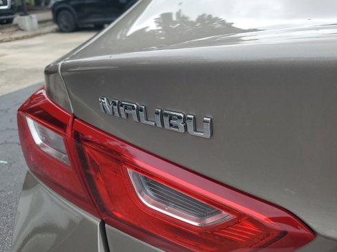 Used 2024 Chevrolet Malibu LT image 9