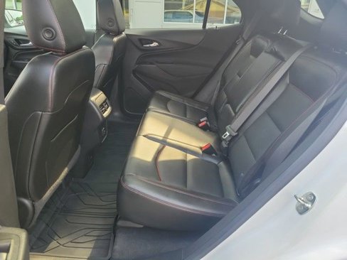 Used 2022 Chevrolet Equinox RS w/ RS Leather Package image 31