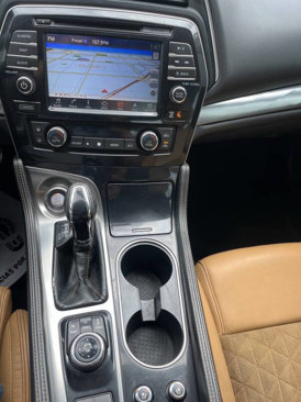 Used 2018 Nissan Maxima SR image 13