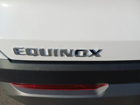 New 2026 Chevrolet Equinox LT image 7