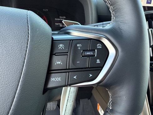 New 2025 Lexus LX 600 4WD w/ Luxury Package image 31
