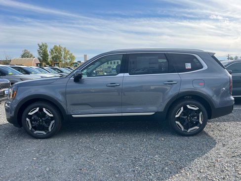 New 2025 Kia Telluride EX image 2