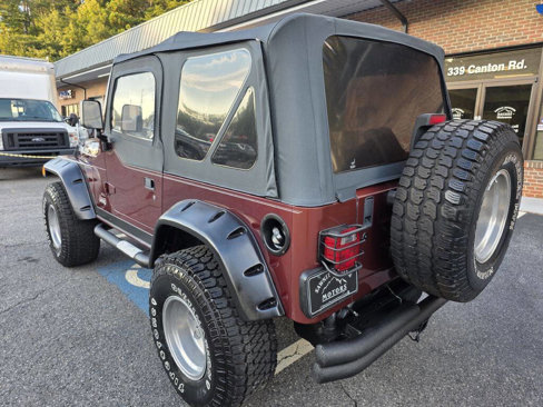 Used 2002 Jeep Wrangler X image 3
