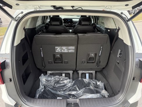 New 2026 Kia Carnival SX Prestige image 18