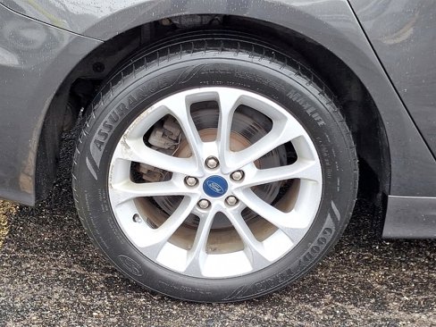 Used 2019 Ford Fusion SE image 9