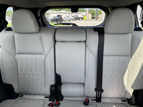 New 2025 Mitsubishi Outlander AWD image 13