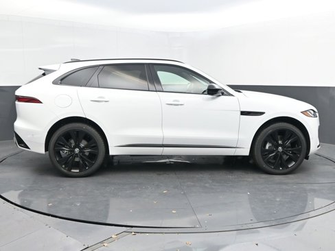 New 2025 Jaguar F-PACE R-Dynamic S image 8