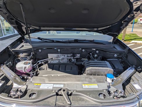 New 2025 Volkswagen Atlas SEL Premium R-Line image 37
