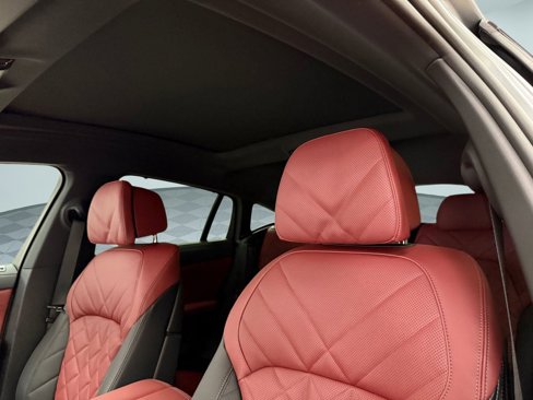 New 2026 BMW X6 M60i image 24