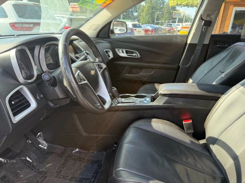 Used 2016 Chevrolet Equinox LTZ w/ Enhanced Convenience Package image 9