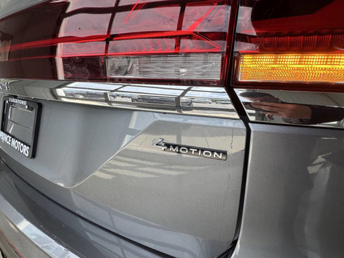 Used 2024 Volkswagen Atlas SE image 14