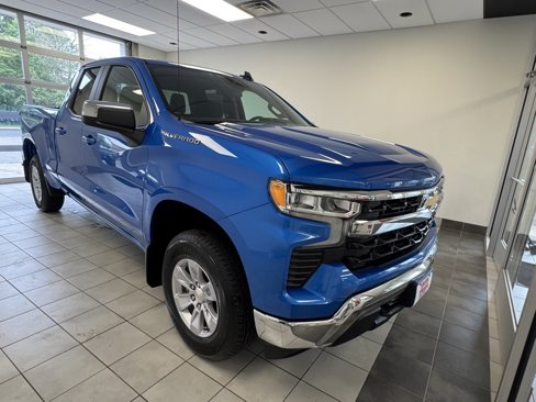 New 2025 Chevrolet Silverado 1500 LT image 2