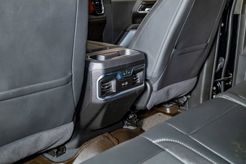 Used 2025 GMC Sierra 3500 Denali w/ Denali Reserve Package image 23