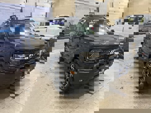New 2025 Ford Bronco Sport Outer Banks image 3