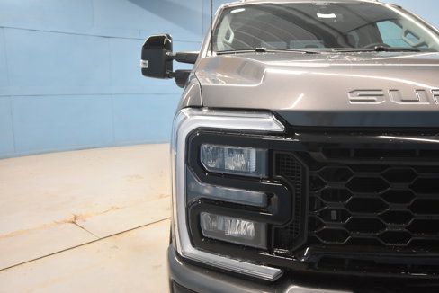 New 2025 Ford F250 Lariat w/ Lariat Ultimate Package image 31